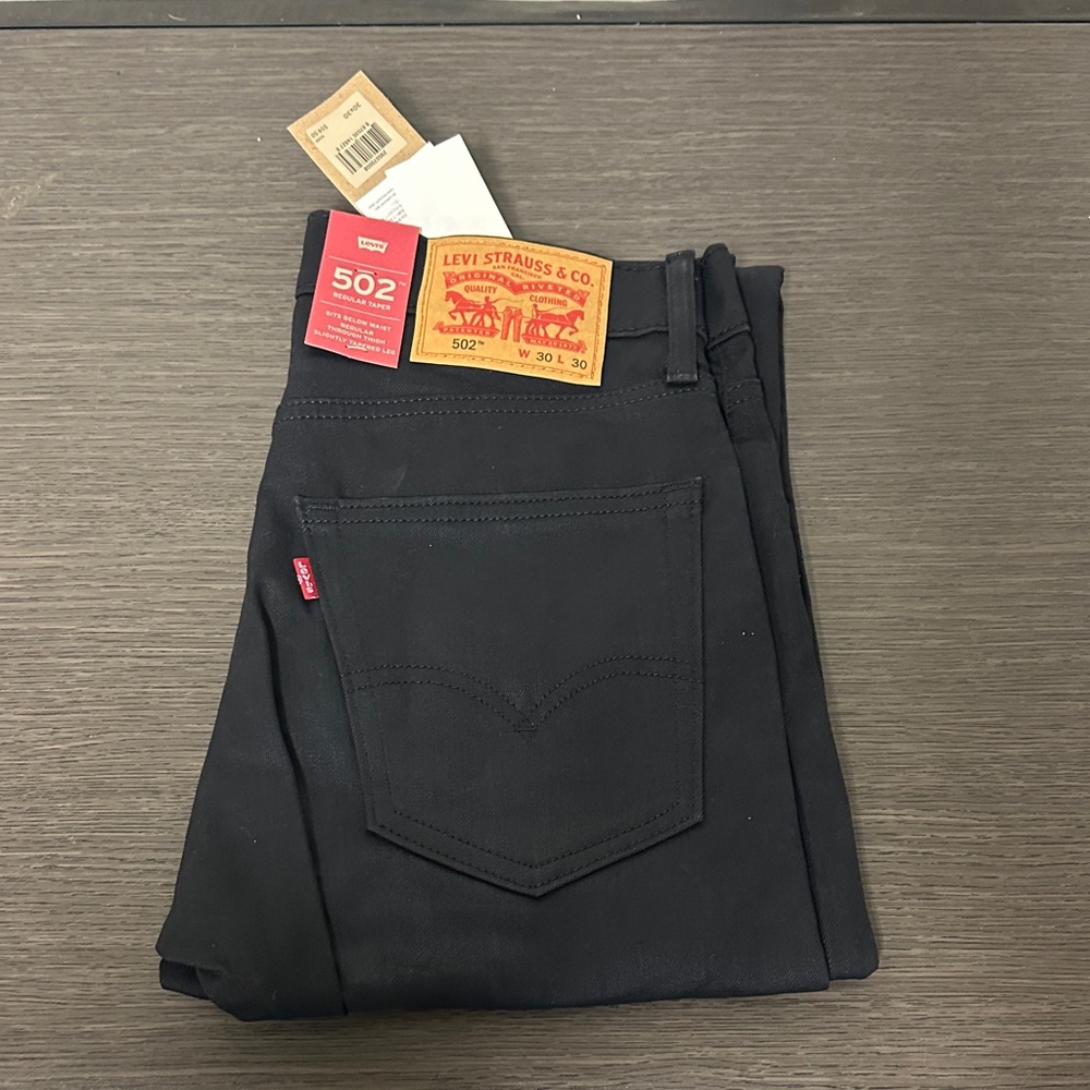 Levi's 502 Slim Straight Jeans in Black 30/30 Brand New!